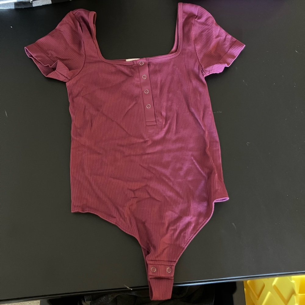 SO Ribbed Burgundy Bodysuit